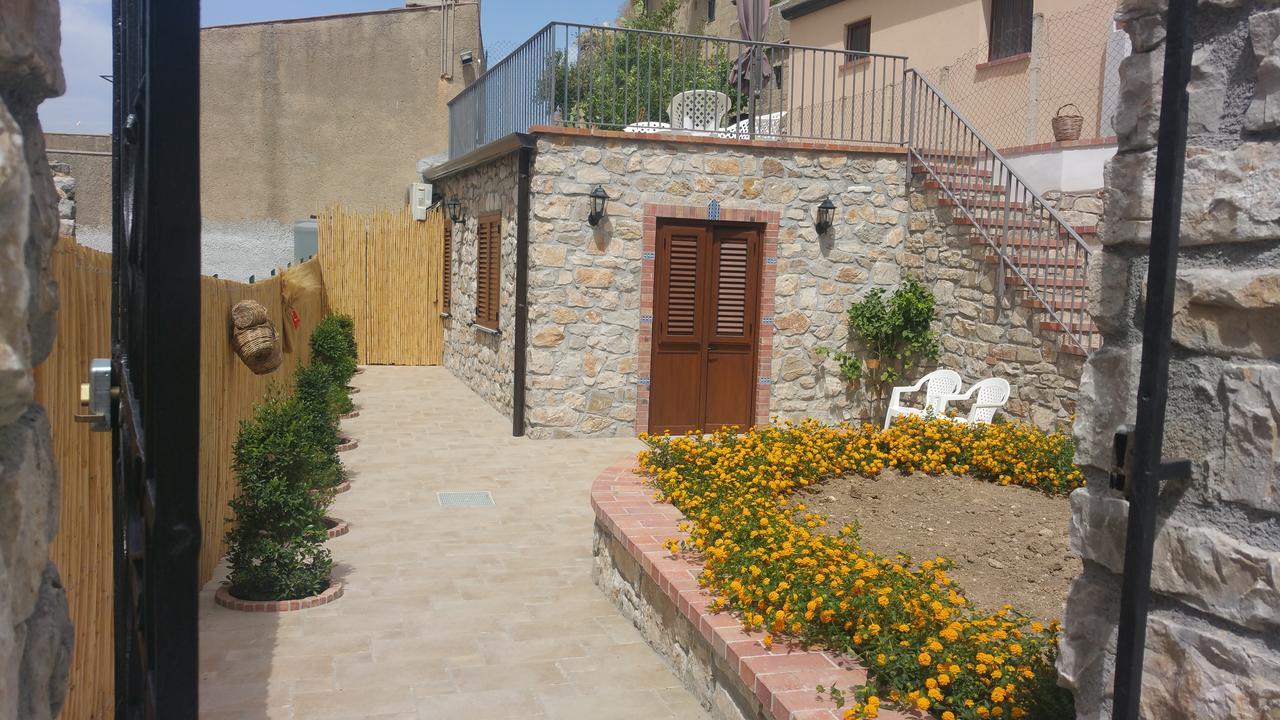Villetta In Centro Storico Caccamo المظهر الخارجي الصورة